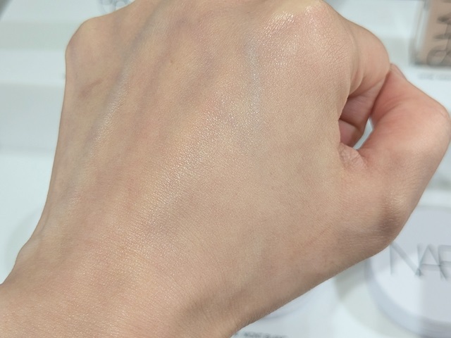 NARSの写真