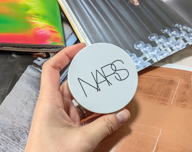 NARSの写真