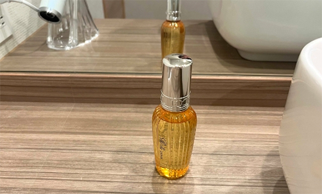 ReFa LOCK OIL