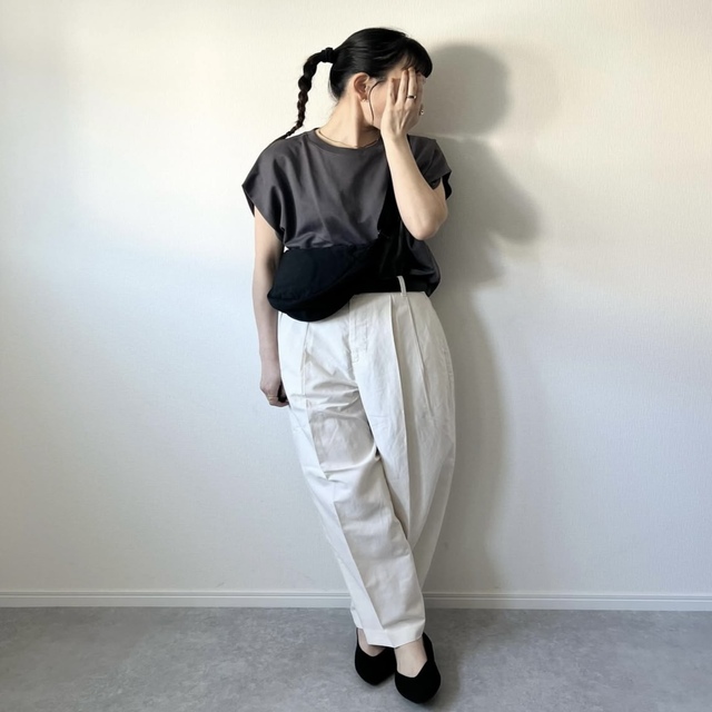 GUのトップス1