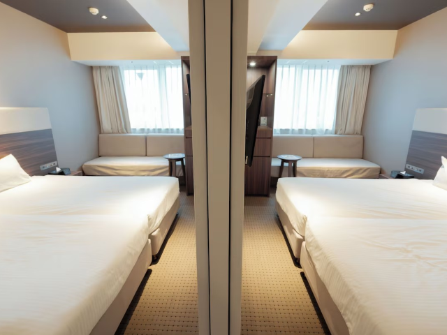 Hotels.com