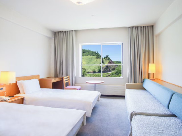 Hotels.com