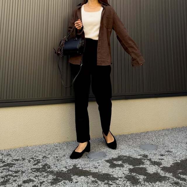 UNIQLOのシャツ1