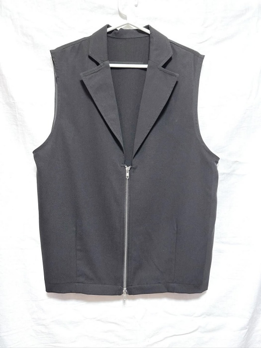 Avail「ZIPテーラードジレ」