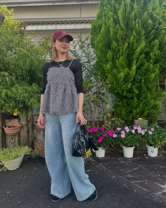 Honeys「フェザーキャミソール」