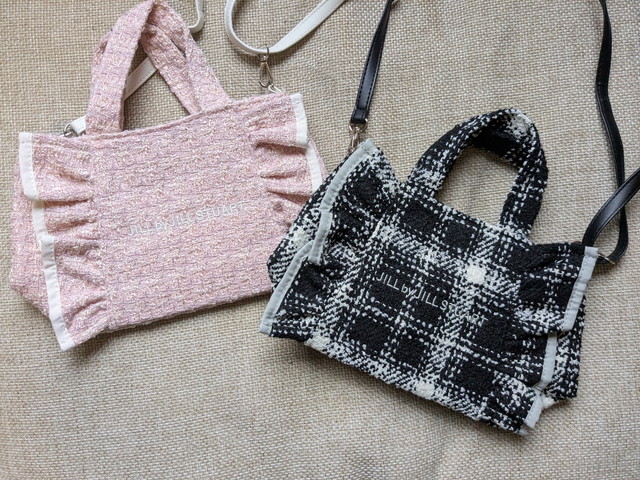 ジルスチュアートツイードフリルバッグ