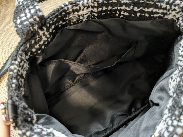 ジルスチュアートツイードフリルバッグ中