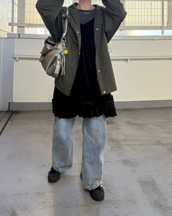 しまむら「ベロアキャミチュニック」