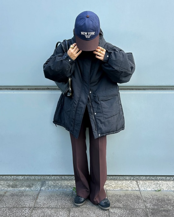 UNIQLO「スマートフレアパンツ」