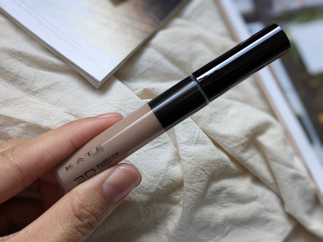 KATE 3DアイブロウカラーZ GY-3 アイスグレージュのボトル