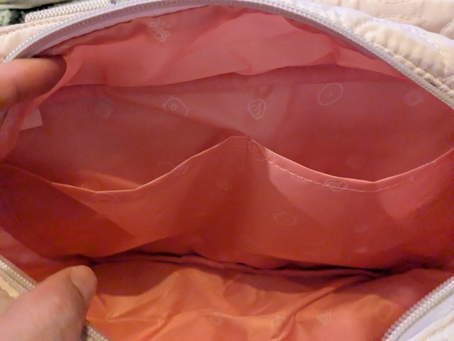 ちいかわ2WAYBAG内ポケット