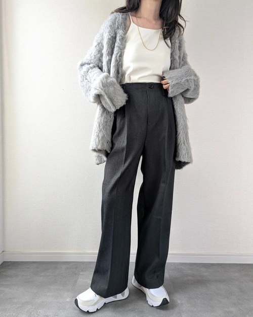 しまむらのグレーパンツ6