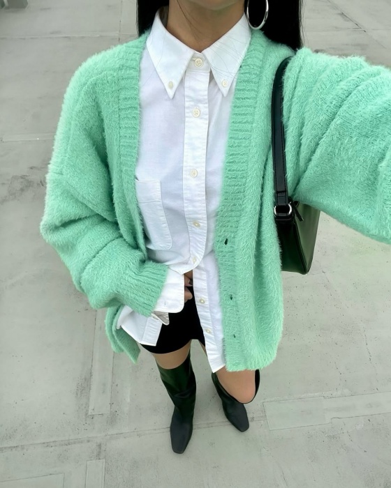 しまむら「フェザーカーディガン」