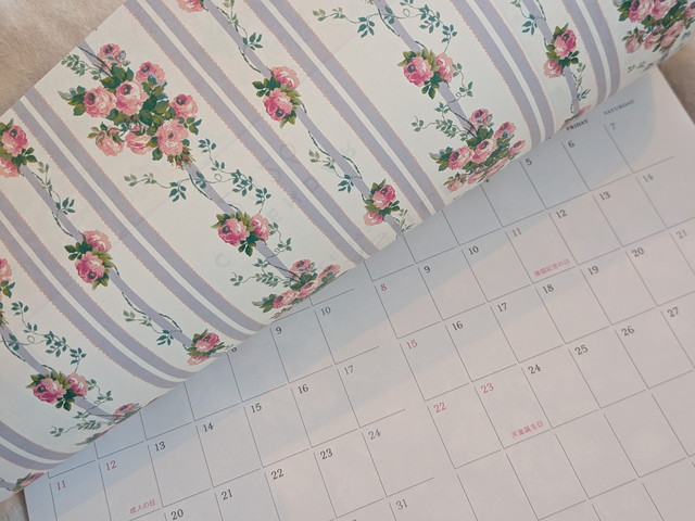 LAURA ASHLEY カレンダー2026の中面デザイン