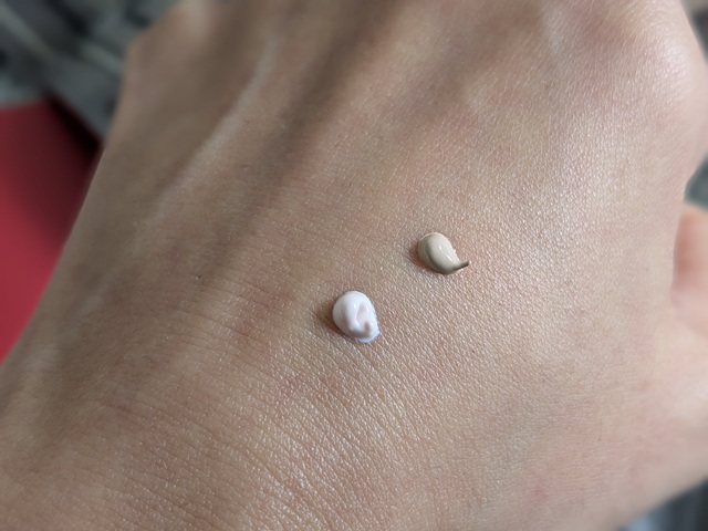 LA ROCHE POSAYのテクスチャの写真