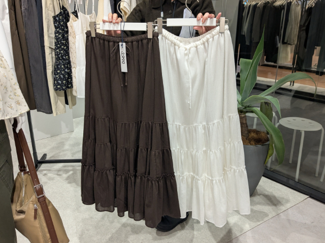 ティアードフレアスカート