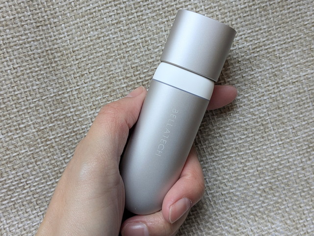 BELLATECH SKIN SCANNER 手持ち