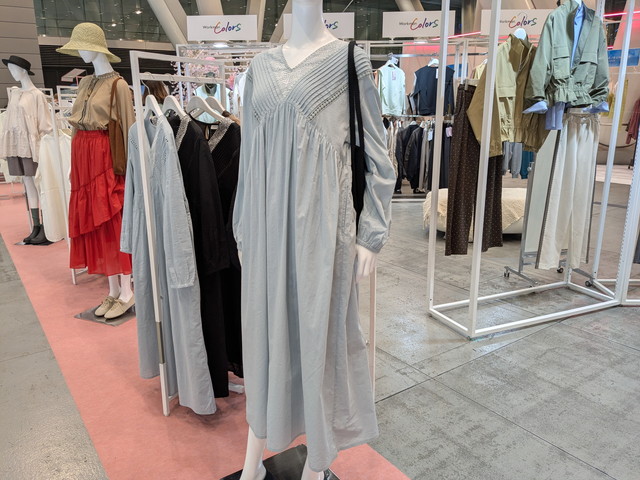 キャンブリック刺繍ワンピース