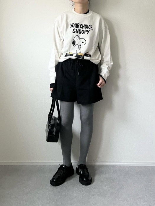 GU「スウェットショートパンツ」