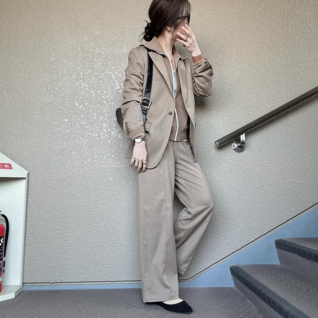 UNIQLO：C「テーラードジャケット」