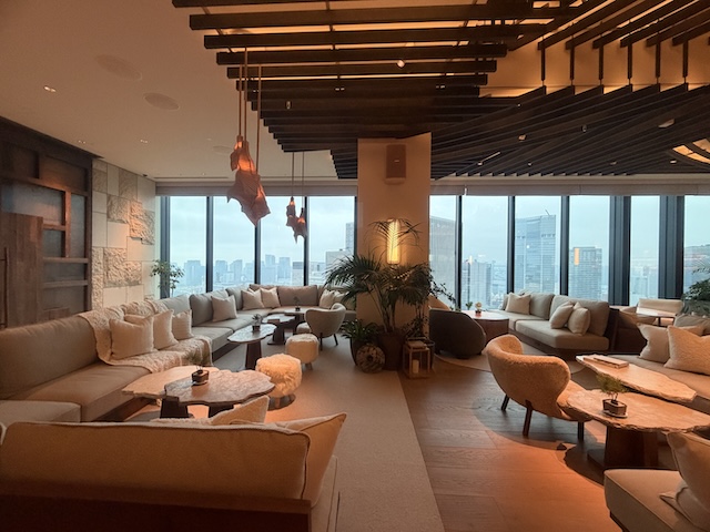 1 Hotel Tokyo ラウンジ