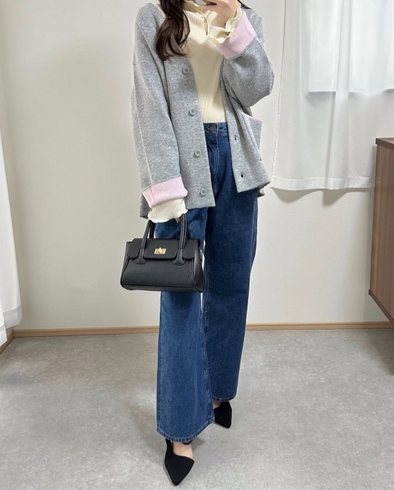 GU「デニムタックトラウザー」