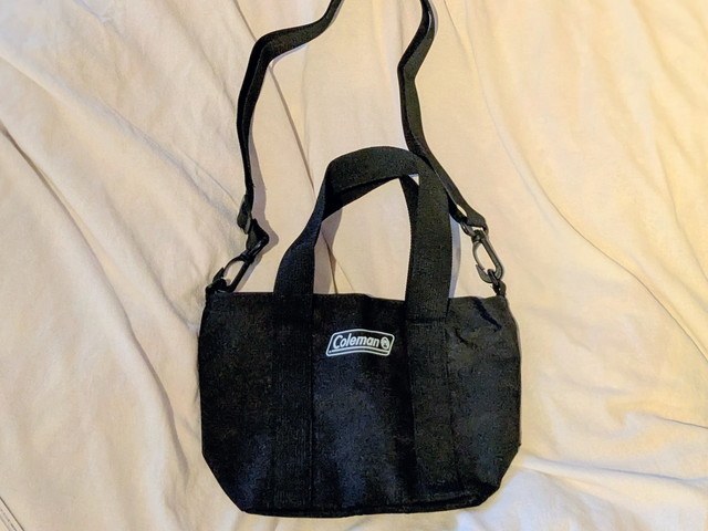 Colemanミニトート 全体