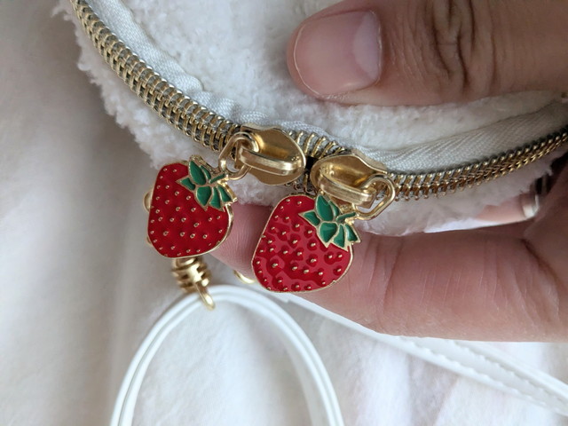 miffyショルダーバッグ いちごチャームアップ