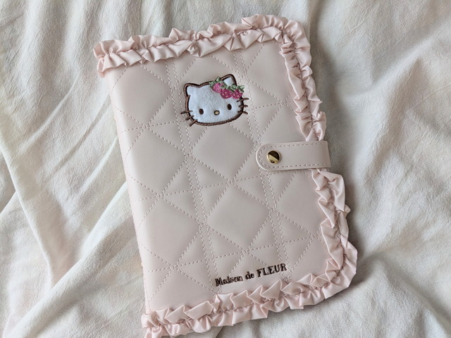 いちごマルチケース PINK 全体