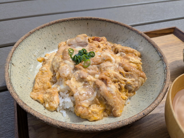 母が注文した天城軍鶏親子丼定食（税込1,760円）