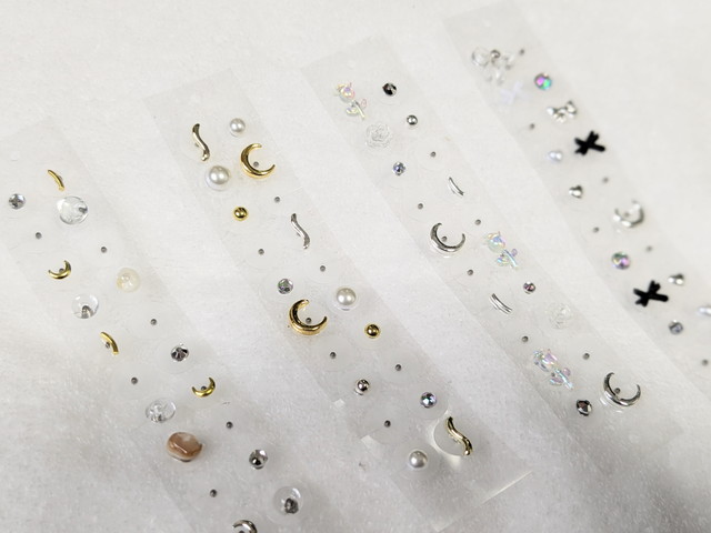 ミミミ ジュエリーシール 4種類のシール中身