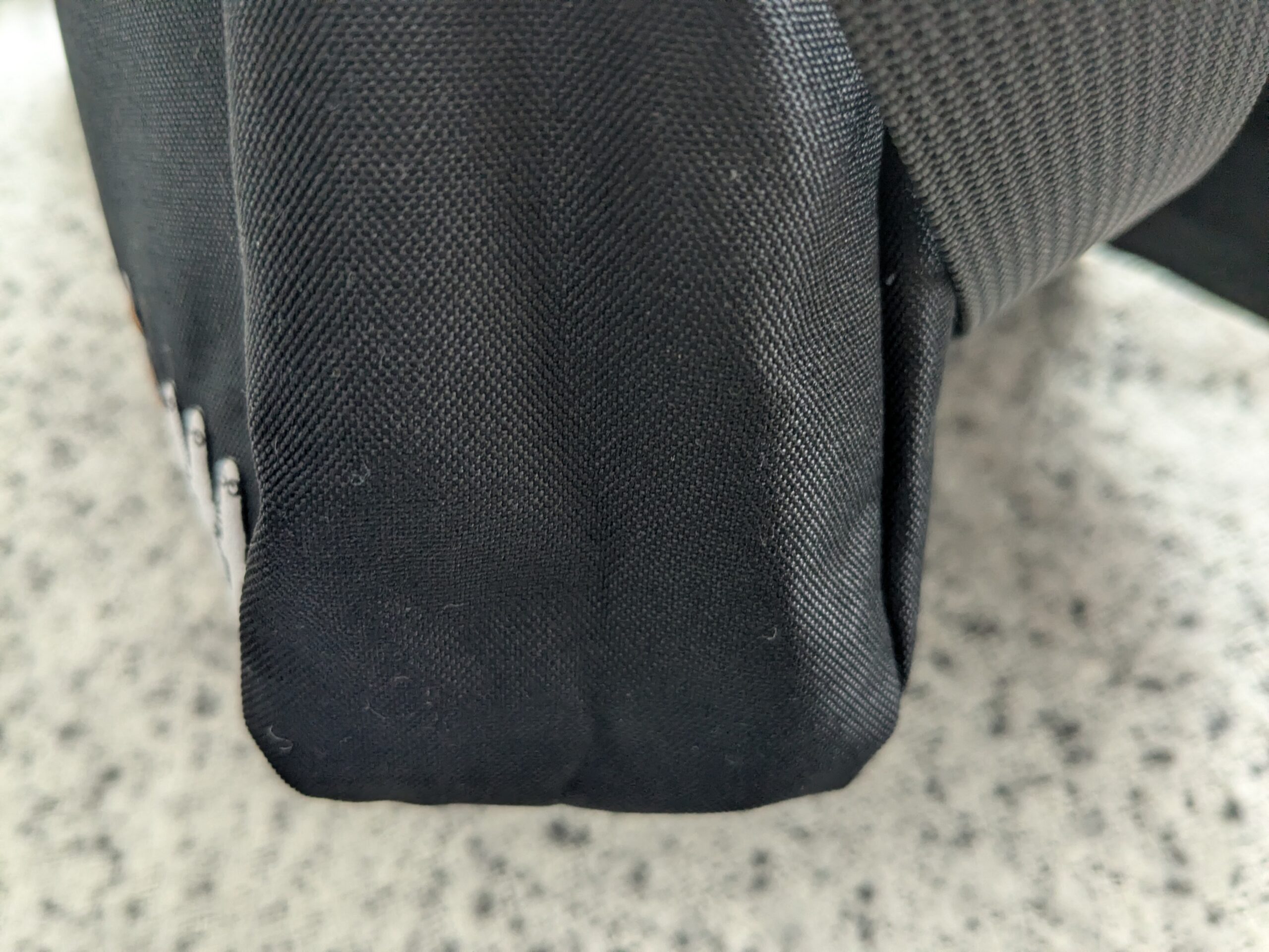 ムーミン公式ファンブック2026付録ショルダーバッグ底部アップ