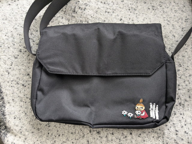 ショルダーバッグ