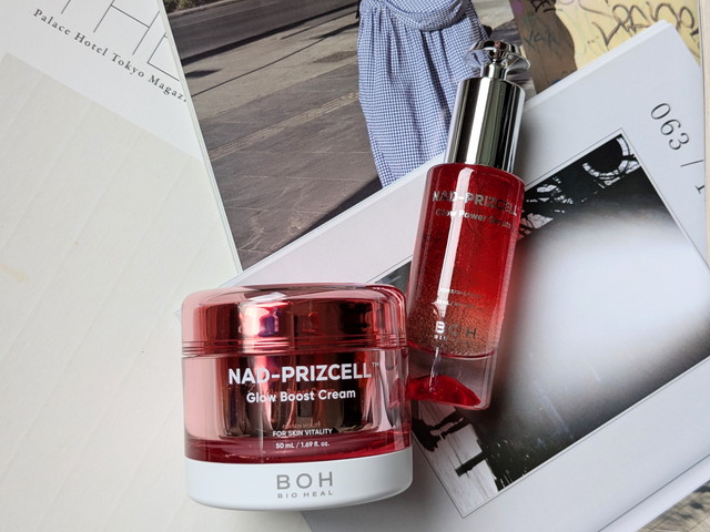 BIOHEAL BOHのNADプリズセルグロウパワーセラムとグロウブーストクリームを並べたようす