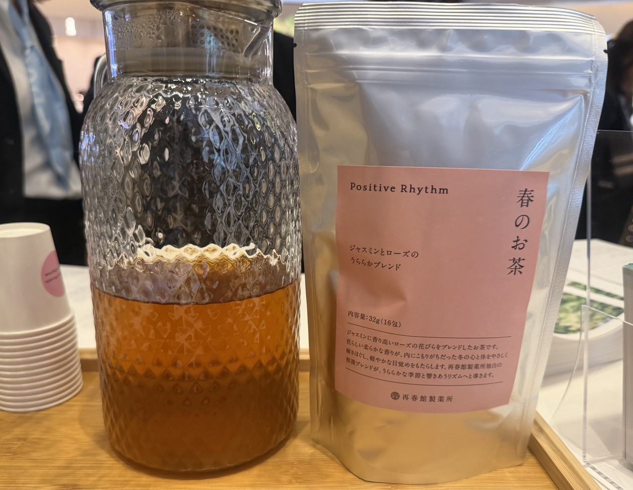 ジャスミンとローズをブレンドした春限定のお茶