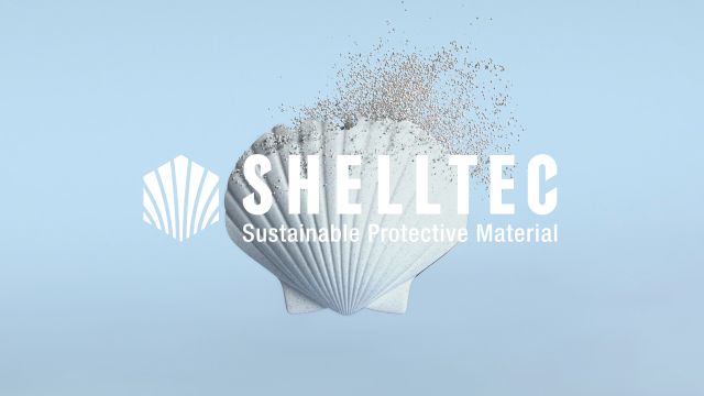 Shell we clean?の台所・住居用クリーナーのスプレーボトル単体。シンプルなホワイトのパッケージ