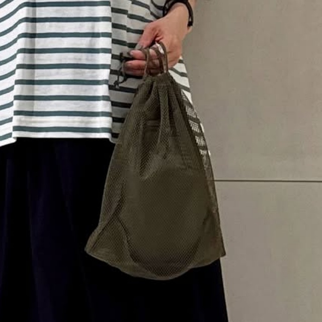 無印良品「ポリエステルメッシュ巾着ダブルタイプM」