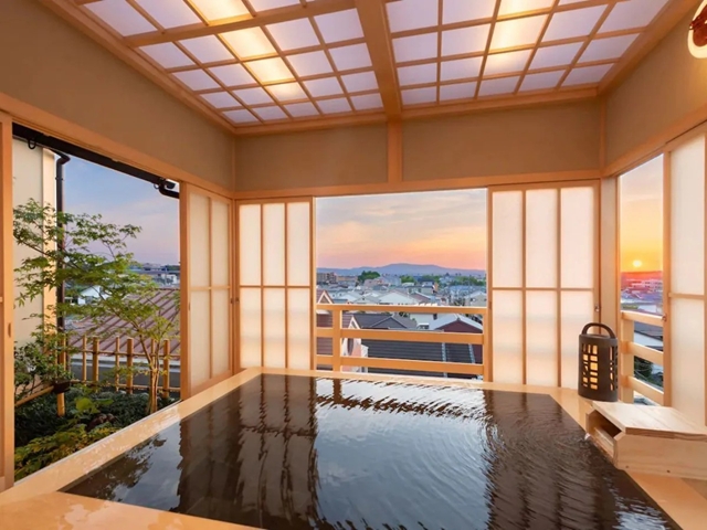 ホテルニューわかさの東大寺・若草山を望む露天風呂付き客室