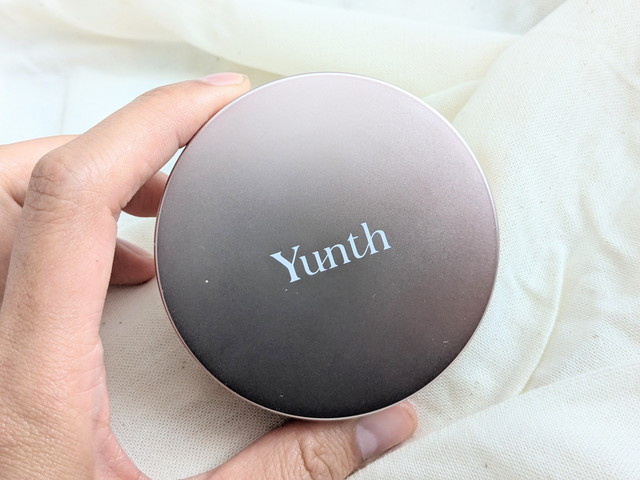 Yunth クッションファンデーション 外観