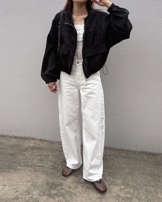 UNIQLO「ポインテールタンクトップ」