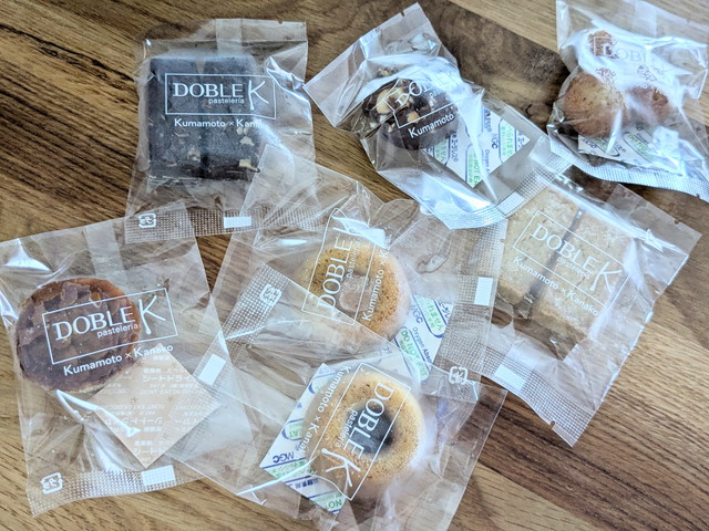 DOBLE K 焼菓子7種詰合せ 個包装のアップ