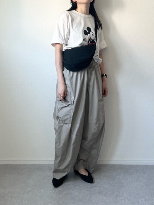 UNIQLO「ユーティリティボリュームパンツ」