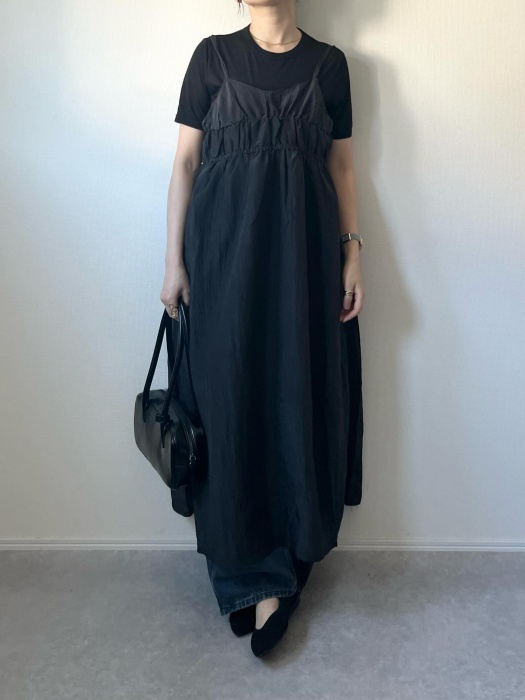 GU「ソフトシアークルーネックT」