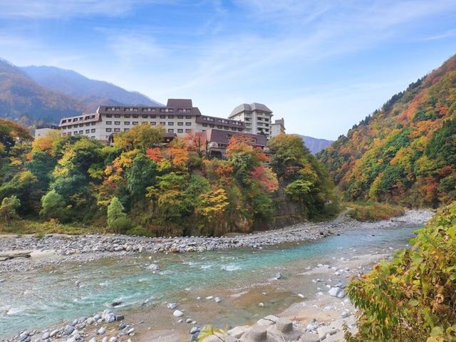 黒部・宇奈月温泉 やまのはの外観