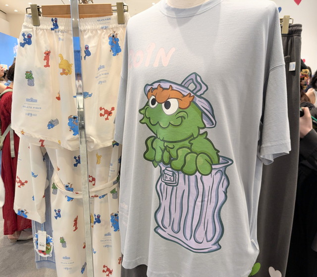 Tシャツやパジャマなどのアパレルアイテム