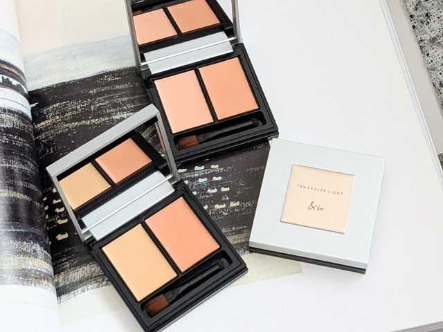 &be テンシーラーライト 全3色のパレットとパッケージを並べた写真
